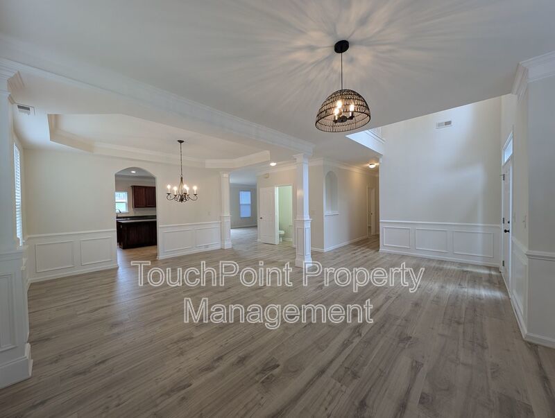 Stunning home located in the Crismark Community! property image