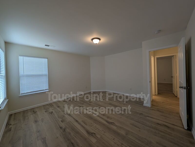 Stunning home located in the Crismark Community! property image