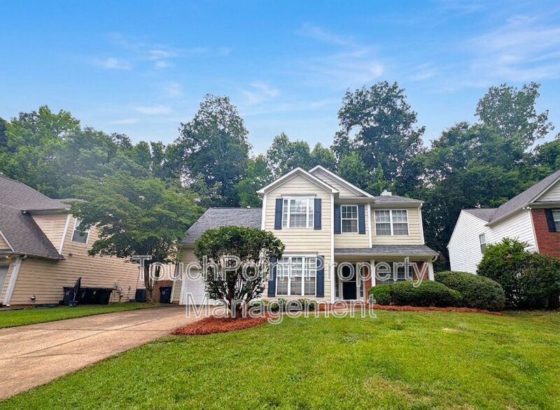 Beautiful, 2 Story home located in the Henderson Park Community in Huntersville NC! property image