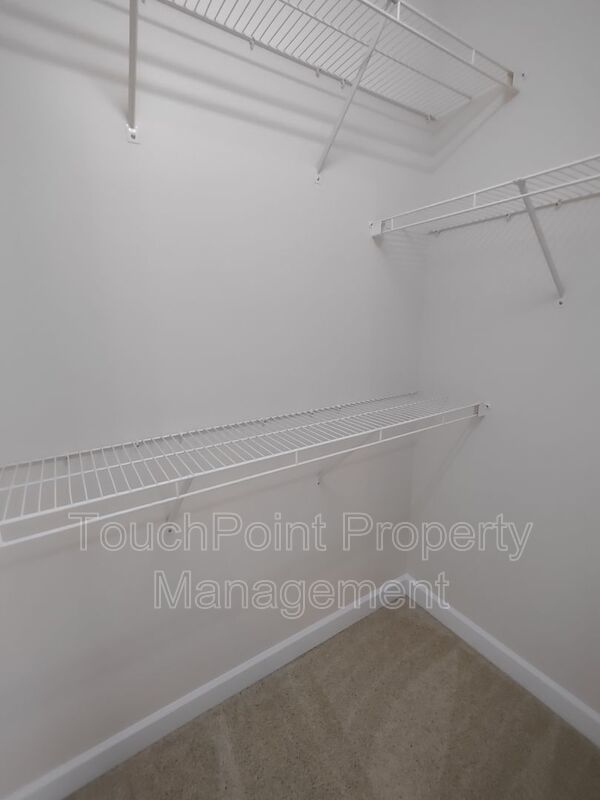 Beautiful, 2 Story Townhouse located in the Eastfield Village! property image
