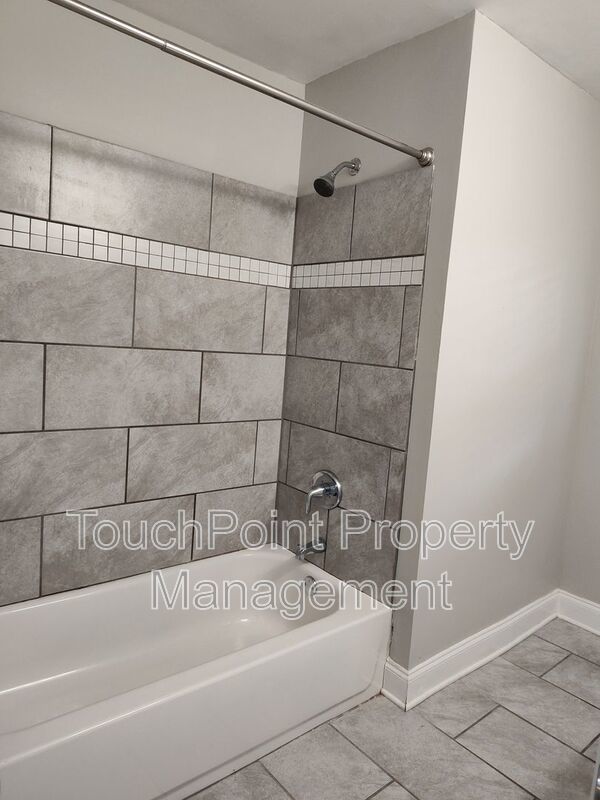 Pristine brick ranch style home located in the Eastway Community! property image