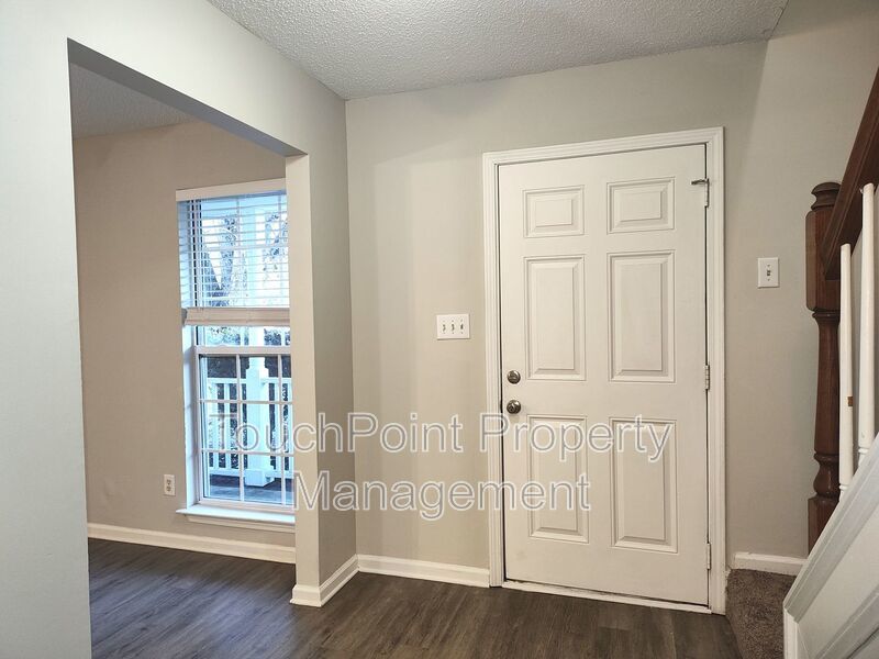 Pristine, 4 bed, 2.5 bath Home Located in the Southbridge Forest Community! property image