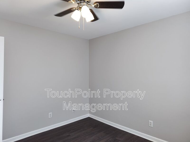 Pristine 3 bedrooms, 2 bathroom home in Charlotte! property image