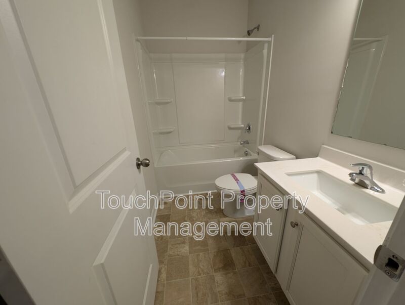 Pristine home located in the Retreat at Rocky River Community! property image