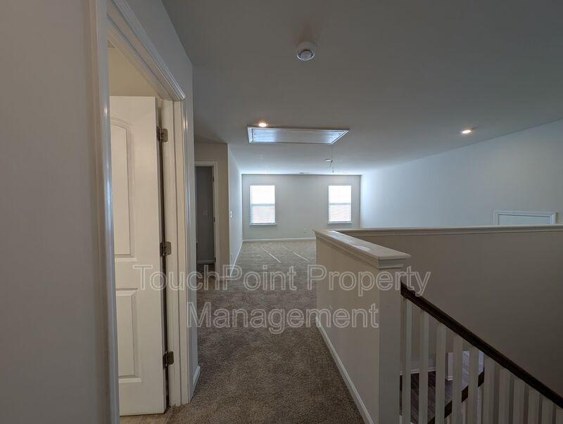 Pristine home located in the Retreat at Rocky River Community! property image