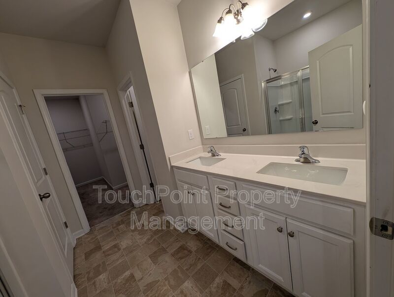 Pristine home located in the Retreat at Rocky River Community! property image