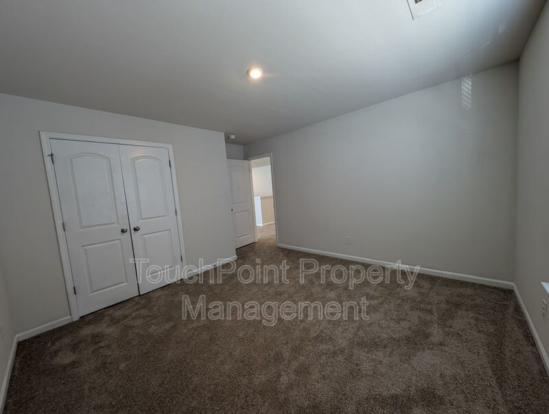 Pristine home located in the Retreat at Rocky River Community! property image