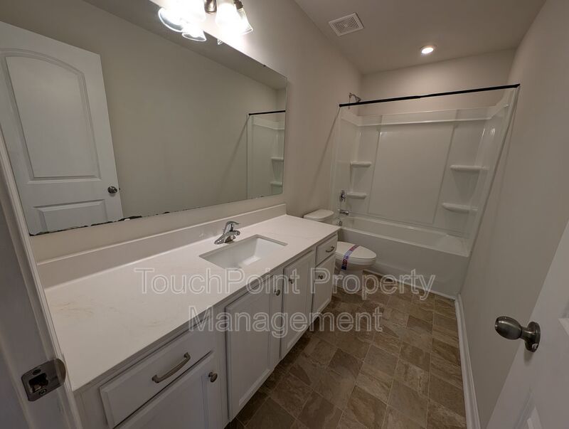 Pristine home located in the Retreat at Rocky River Community! property image