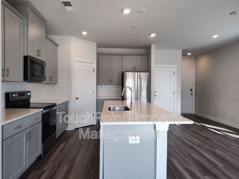 Beautiful 3 bedroom, 2.5 bathroom townhome in Belterra! property image