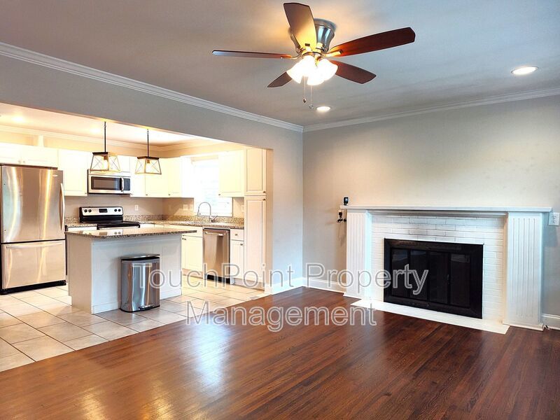 Pristine brick ranch style home located in the Eastway Community! property image