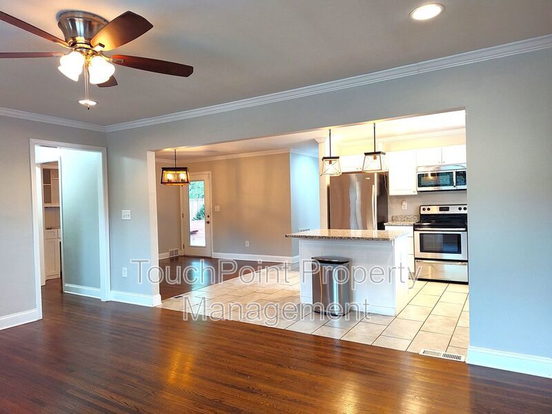 Pristine brick ranch style home located in the Eastway Community! property image