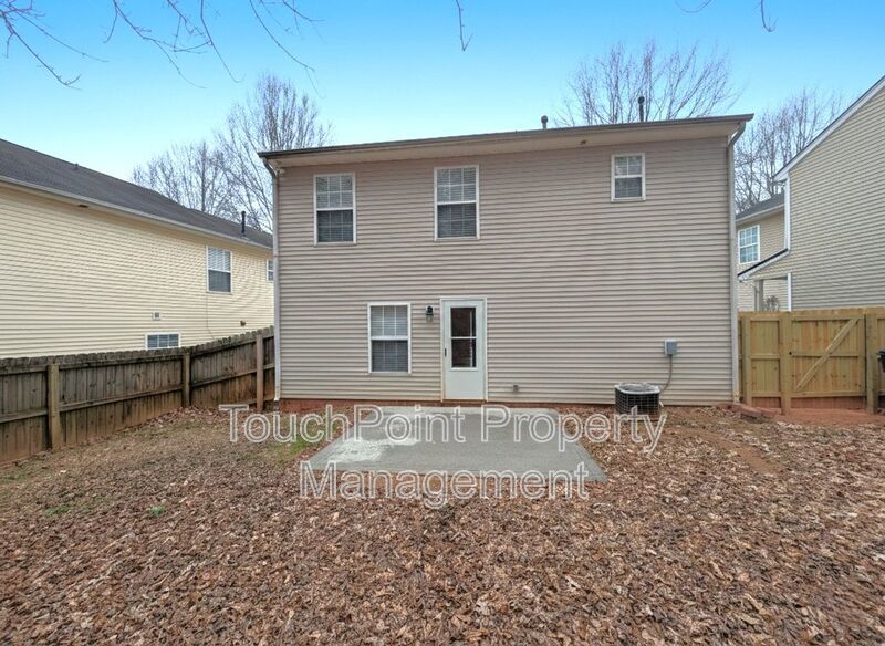 Beautiful 3 bedroom, 2.5 bath home located in the Brighton Community! property image