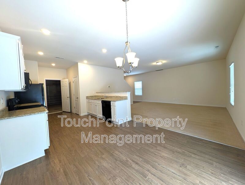 Pristine, 2 Story Home located in the Reserve at Canyon Hills Subdivision! property image