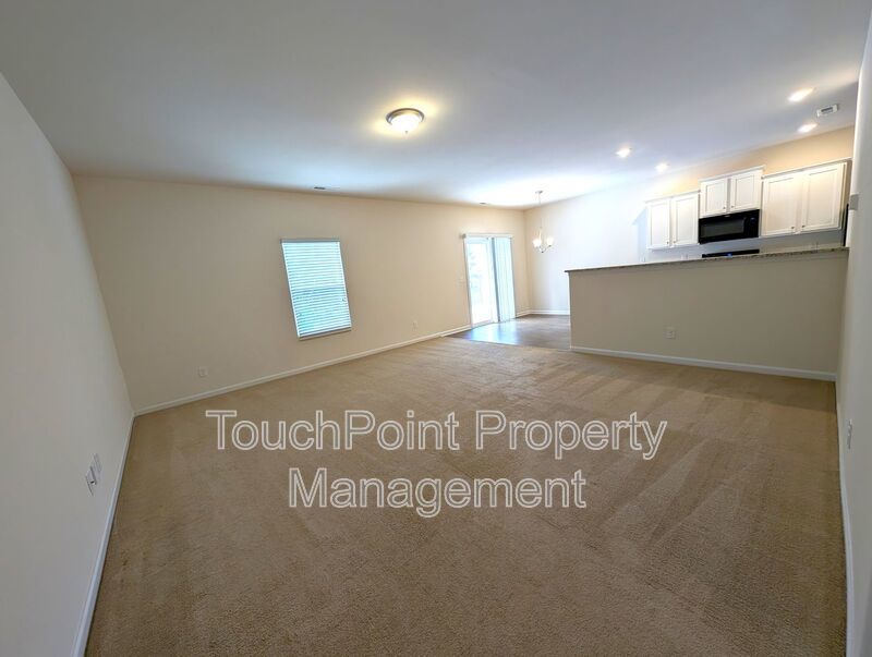 Pristine, 2 Story Home located in the Reserve at Canyon Hills Subdivision! property image