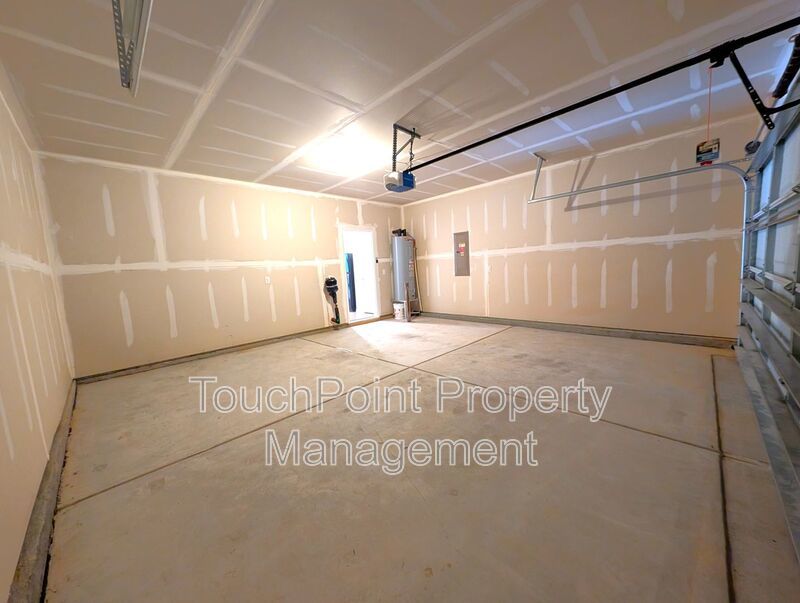 Pristine, 2 Story Home located in the Reserve at Canyon Hills Subdivision! property image